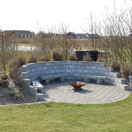 Holiday Blomstervaenget Hemmet Ix Vakantiehuis Falen